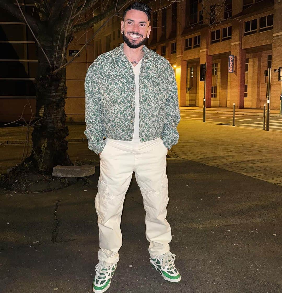 レミ・カベッラさんのインスタグラム写真 - (レミ・カベッラInstagram)「Night in Lille ✨💫」12月5日 0時51分 - remycabella