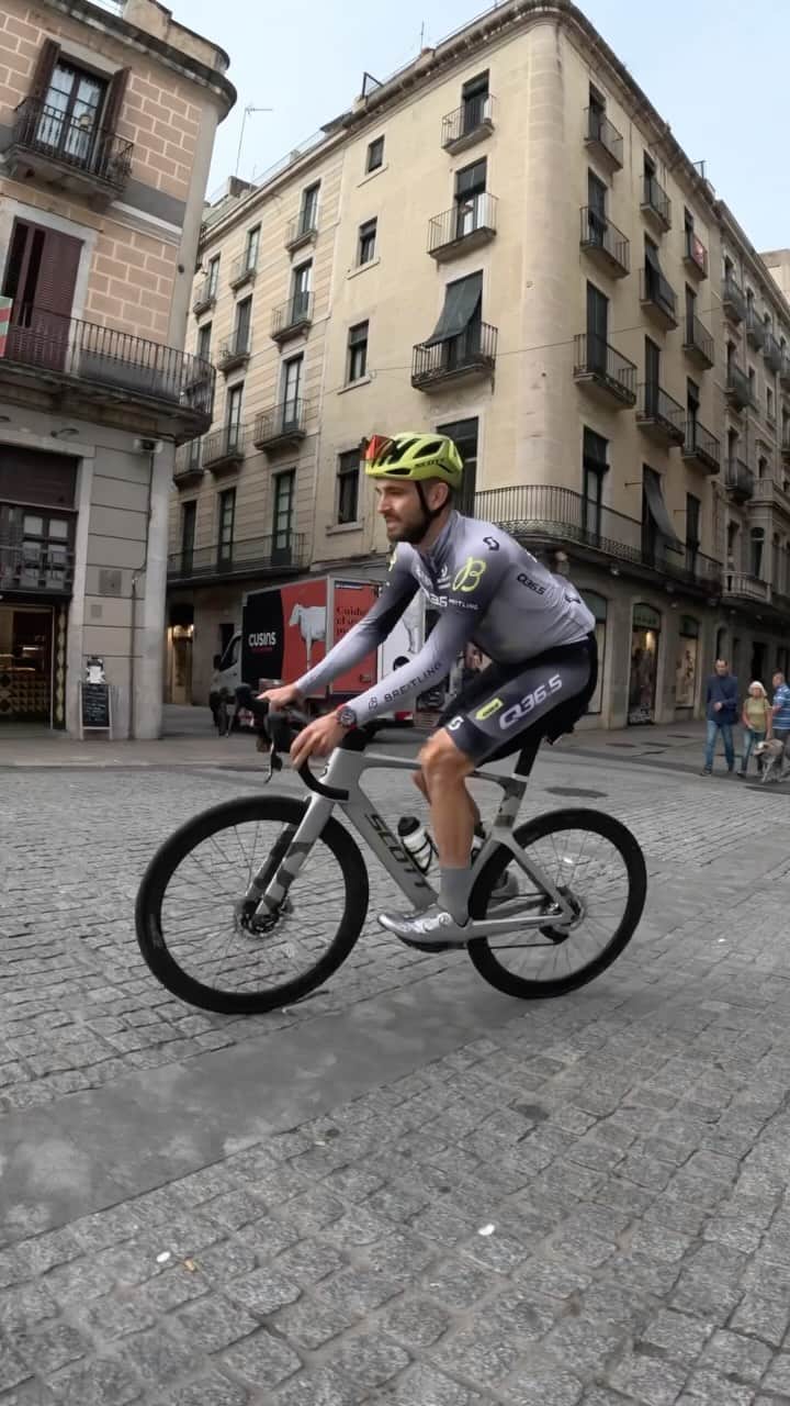 Zipp Speed Weaponryのインスタグラム：「This week on Making You Faster we’re kicking off the off-season with @joeyrosskopf and @q36.5_procycling in Girona! See the full video at the LINK IN BIO!」