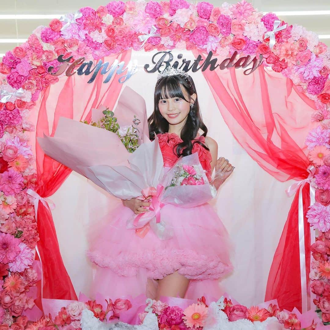 CANDY TUNEのインスタグラム：「24歳 村川緋杏💕  #CANDYTUNE #きゃんちゅー #村川緋杏」