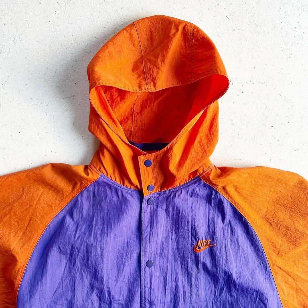 DROP...vintage select shopさんのインスタグラム写真 - (DROP...vintage select shopInstagram)「1990s NIKE FORCE Basketball Nylon Hooded Jacket」12月4日 16時59分 - tokyo_drop