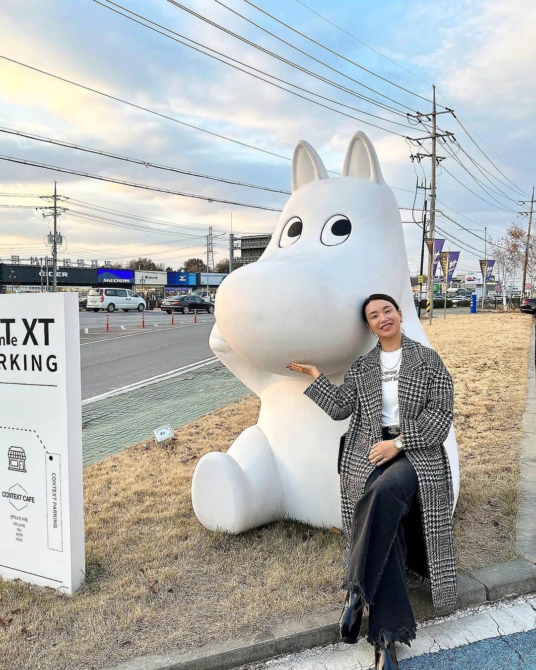 ペ・ユンジョンのインスタグラム：「오늘 날씨 나름괜츈💙」