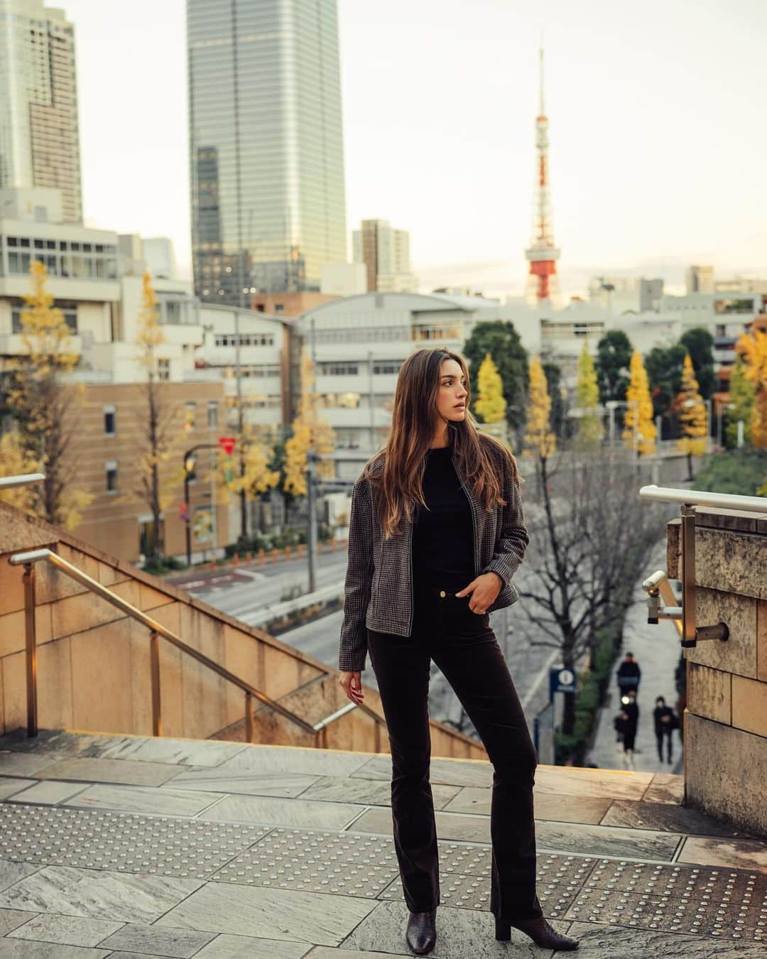 セリーヌ・ファラクさんのインスタグラム写真 - (セリーヌ・ファラクInstagram)「10 more days in Japan 🇯🇵!  日本にもう10日間います！😍！エキサイティングなことがあって旅行を延長しました。」12月4日 18時12分 - celinefarach