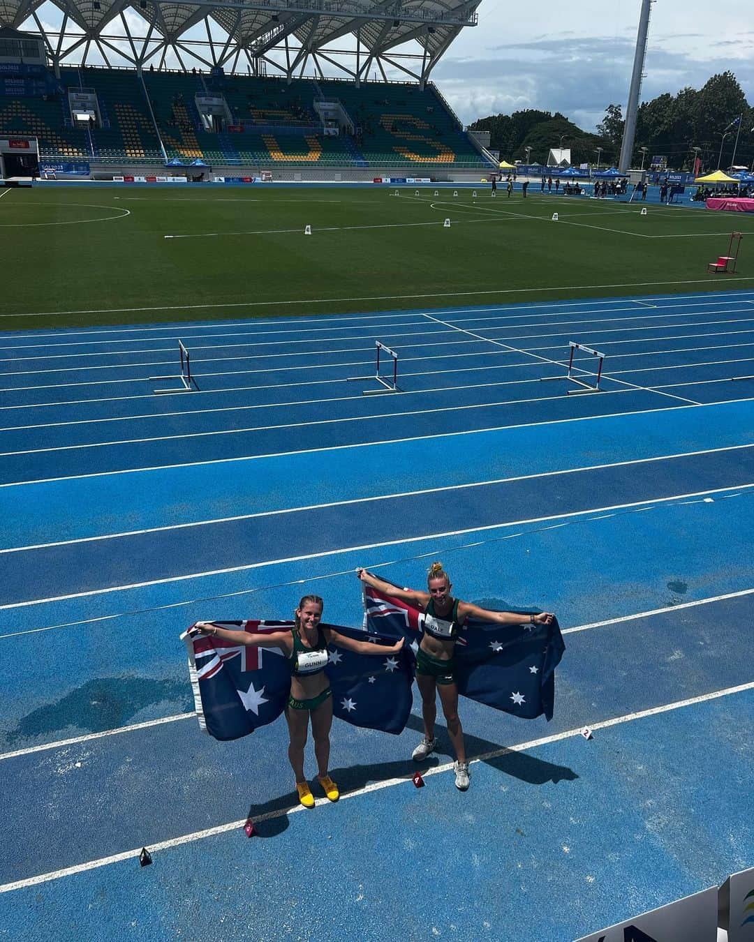 Ellie BEERさんのインスタグラム写真 - (Ellie BEERInstagram)「pacific games 2023 🇸🇧 best start to the season !!」12月4日 18時29分 - elbellbeer