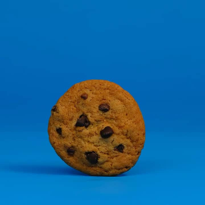 セサミストリートのインスタグラム：「どのクッキーが好き？クッキーモンスターに食べられる前に選んでね！🍪」