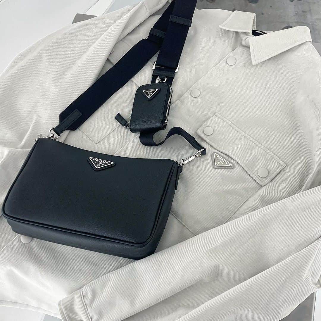 RINKAN渋谷店のインスタグラム：「. 《 PRADA 》  Brand new  available now ⁡ －－－－－－－－－－ー－－－－－－－－－－－－－－  商品の詳細につきましてはDM、又はお電話にてお問い合わせ下さい。 ⁡ DMやお電話からの郵送販売も可能です。 ⁡ ショッピングローンなど各種お支払い方法もご用意しておりますのでご相談下さい。 ⁡ International shipping is available. Please contact us though DM. ⁡ ⁡ 〈RINKAN SHIBUYA〉 TEL：03-5458-3050 LINE ID：@283swjhf」