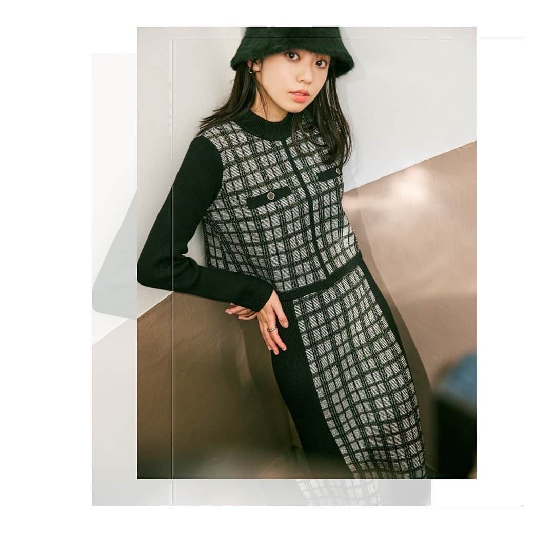 LADYMADEのインスタグラム：「《2023 winter collection》  WEBカタログ公開&PRE ORDERの受付がスタート！  冬の最新LOOKをぜひご覧ください❄️  #ブロッキングチェックニットセットアップ color : beige / black size : free price : ¥18,700(tax in)  #LADYMADE #LADYMADE_styling #レディメイド #2023winter #wintercollection」