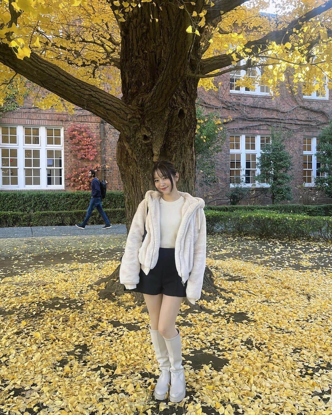 沖玲萌さんのインスタグラム写真 - (沖玲萌Instagram)「🍁🍁🍁」12月4日 19時29分 - remoni_oki