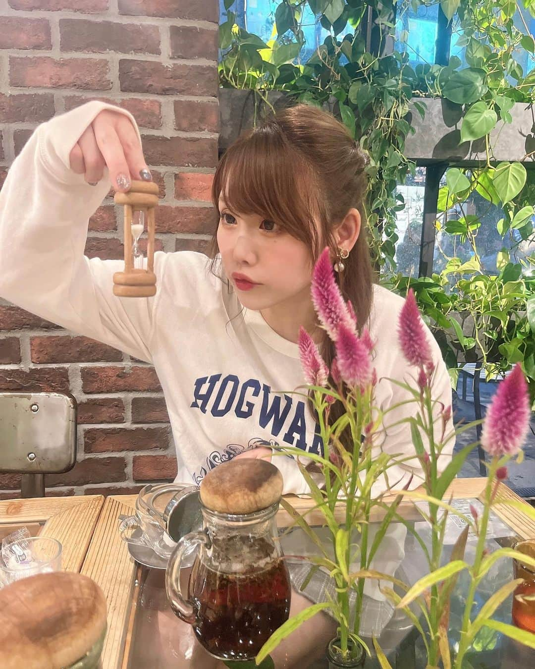 塚本舞さんのインスタグラム写真 - (塚本舞Instagram)「お茶待ちまいぷに🫖🌹」12月4日 19時40分 - maipuni