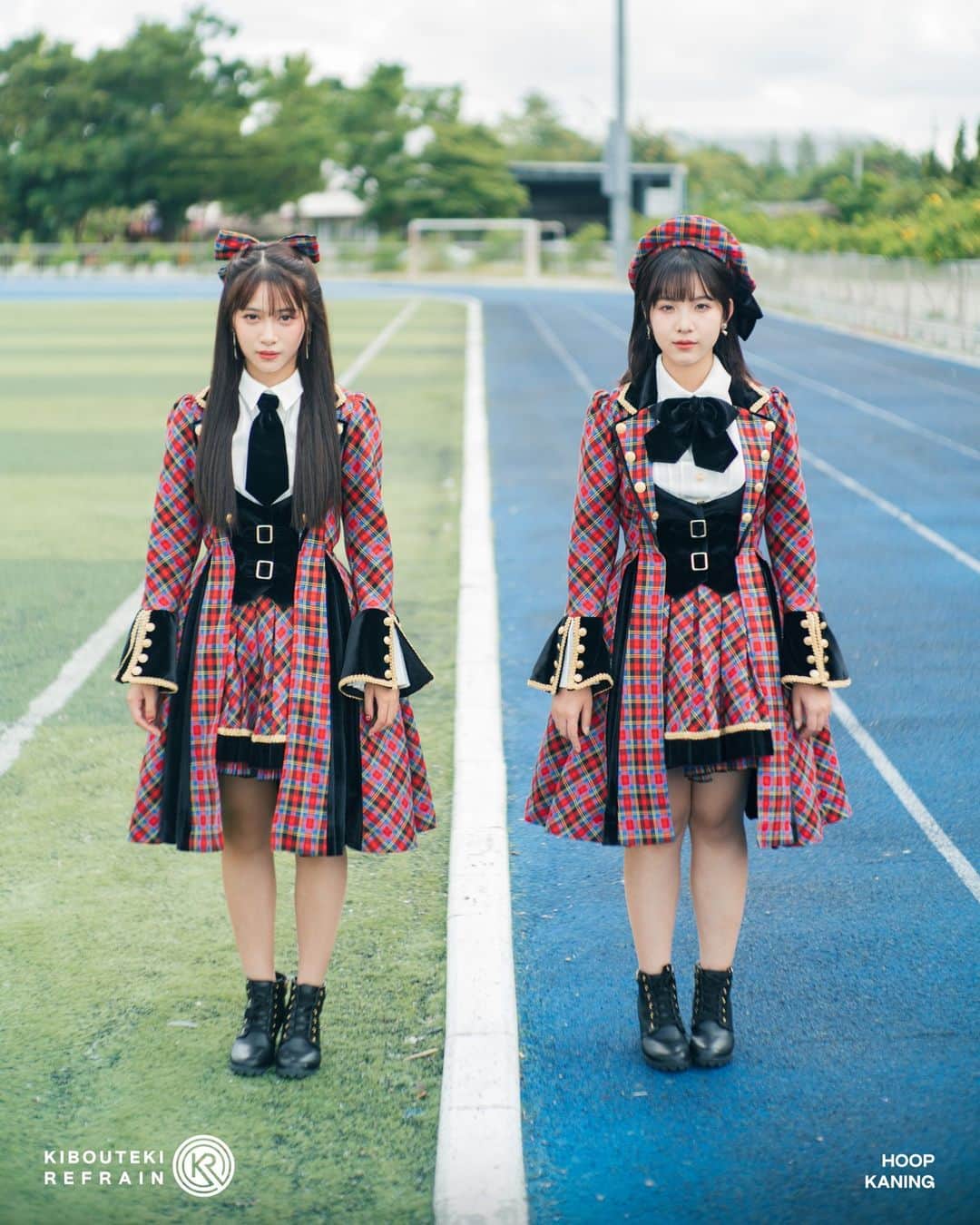 BNK48さんのインスタグラム写真 - (BNK48Instagram)「[💞💙] #KiboutekiRefrainTH   4 HOURS LEFT!  BNK48 15th Single “Kibouteki Refrain”  💿 Pre-order & Redeem via iAM48 Shop @ iAM48 Application NOW - 4 DEC 2023 (21:00)  ➡️ CD Edition: 350 THB ➡️ Mini Photobook: 350 THB 🔗 https://app.bnk48.com/shop   #BNK4815thSINGLE #BNK48 #CGM48」12月4日 19時50分 - bnk48