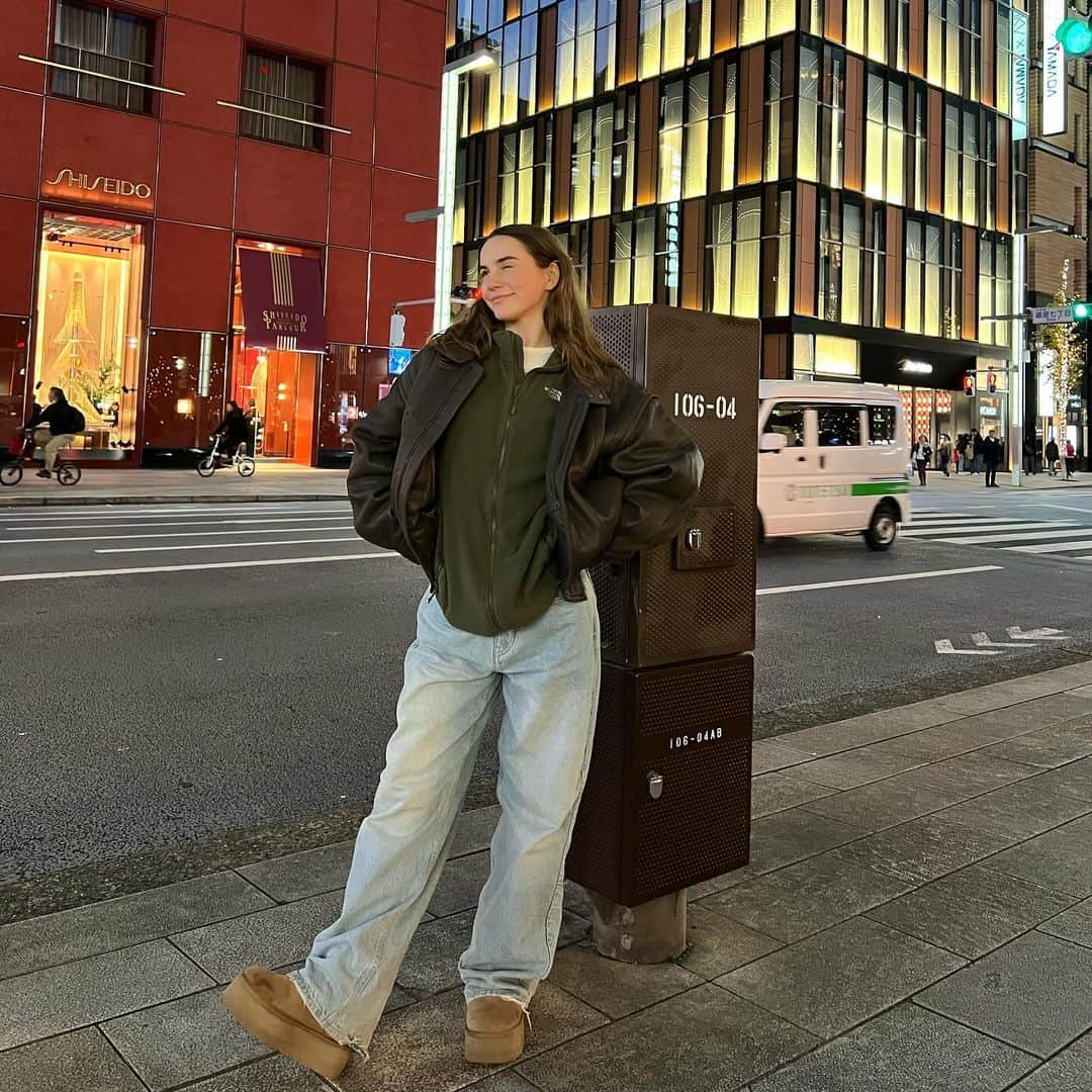 MaryanaRoさんのインスタグラム写真 - (MaryanaRoInstagram)「And continually, continually let love in and let love stay ˚ ༘♡ ⋆」12月4日 20時07分 - maryanaro