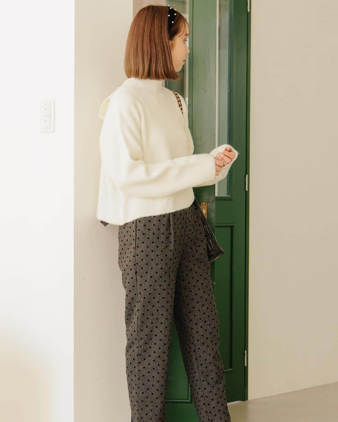 flower OFFICIAL WEB STOREさんのインスタグラム写真 - (flower OFFICIAL WEB STOREInstagram)「🏷️ribbon turtle knit・・・¥9,328(tax in) release 12.5 (Tue) 🎀🥛⛸️」12月4日 20時28分 - flower_web