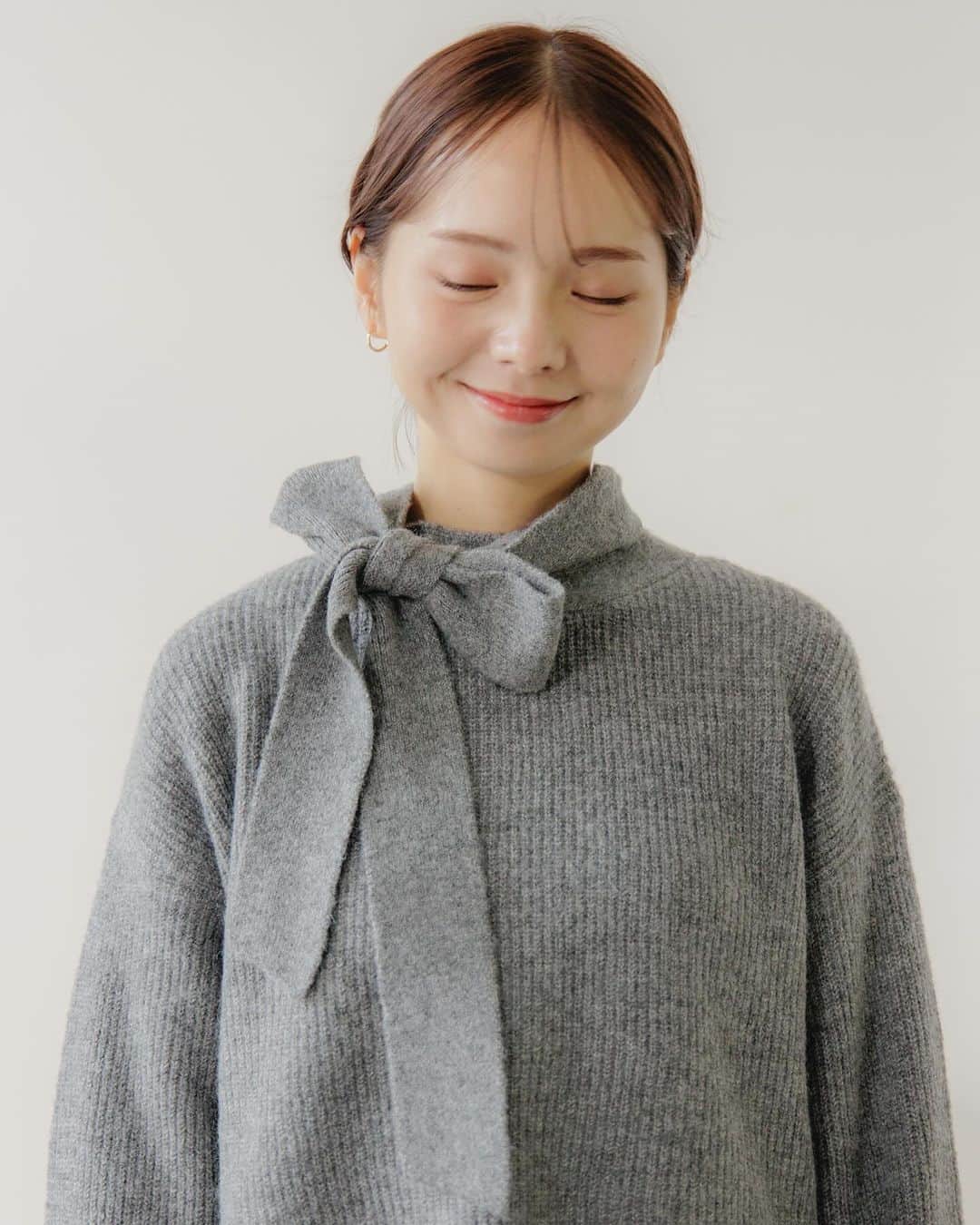 flower OFFICIAL WEB STOREさんのインスタグラム写真 - (flower OFFICIAL WEB STOREInstagram)「🏷️ribbon turtle knit・・・¥9,328(tax in) release 12.5 (Tue) 🎀🥛⛸️」12月4日 20時28分 - flower_web