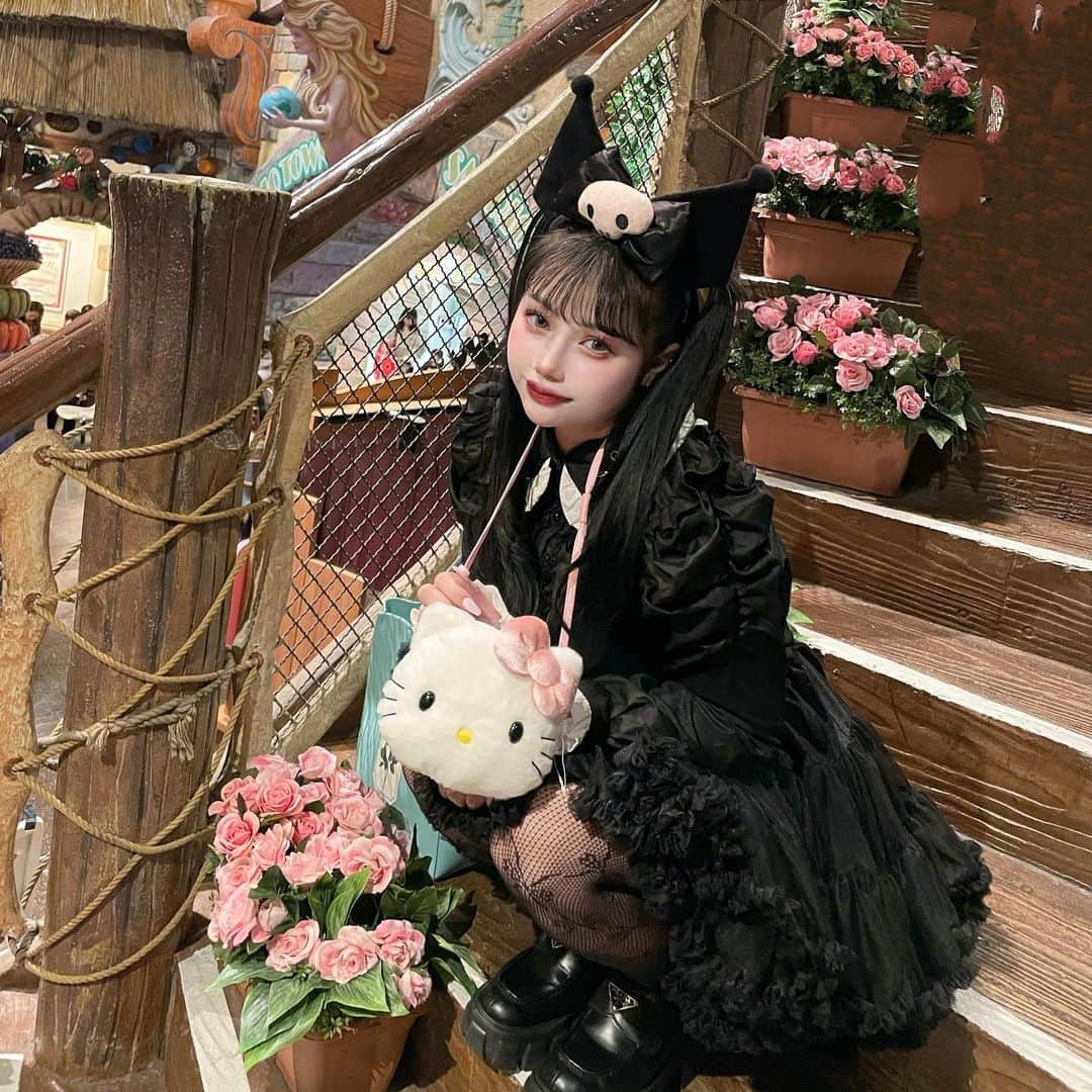 村田実果子のインスタグラム：「⠀ ⠀ tops： @dimmoire_official  skirt ： panier tights ： @shein_japan  Loafer ： @prada  ⠀ #märchenfashion #sanriopuroland  ⠀」