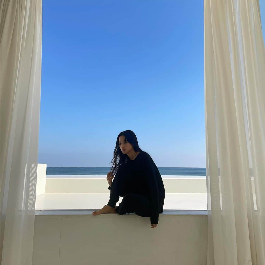 玖瑠実さんのインスタグラム写真 - (玖瑠実Instagram)「〜🏝️」12月4日 20時57分 - kurumi_0125_