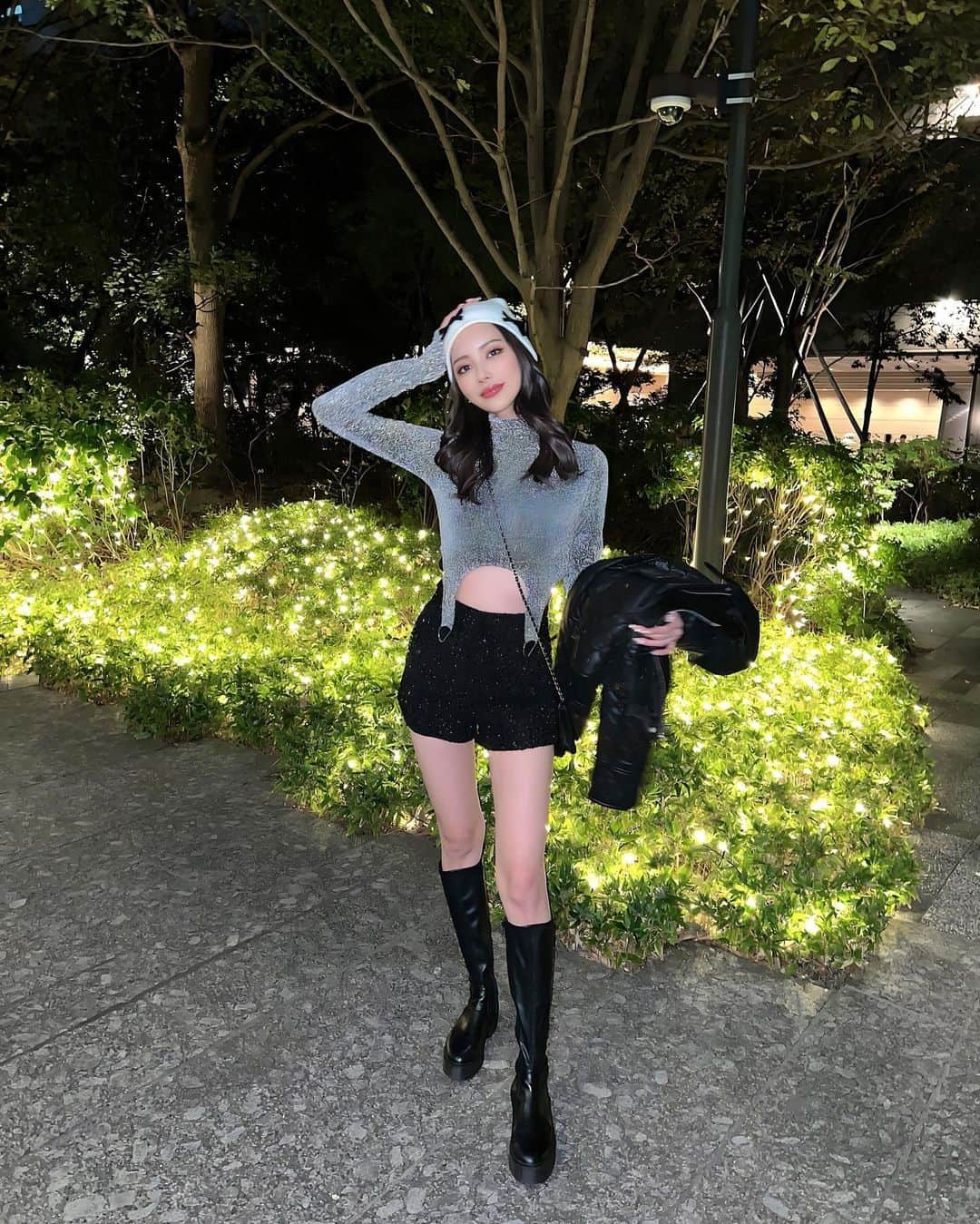 Ayakaさんのインスタグラム写真 - (AyakaInstagram)「. ﾃｰﾏ / ｷﾗｷﾗ🎄💖✨ . #me #code #ootd」12月4日 21時14分 - _81181004