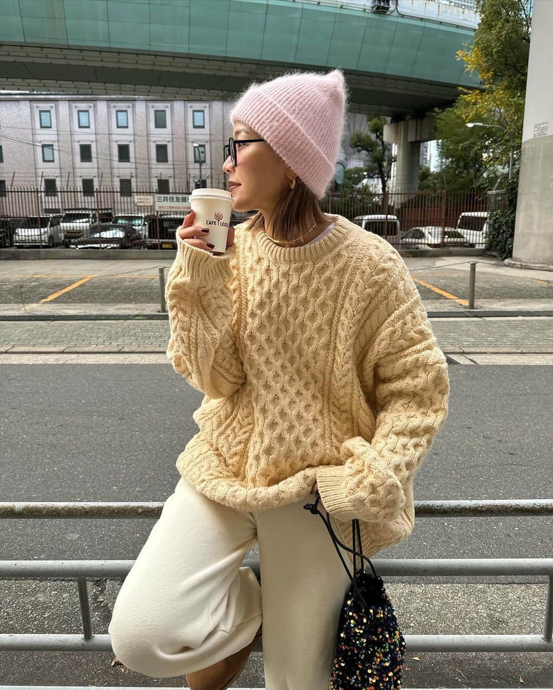 hidekaさんのインスタグラム写真 - (hidekaInstagram)「新作❣️❤️❤️❤️🥹  販売日投稿できずですいませんー！🥲 ぜーんぶお気に入り❣️❣️🩷🫶🏾  @poshalma_official  #ままコーデ #大人カジュアルスタイル #ゆるコーデ #楽ちんコーデ #着回しコーデ」12月4日 21時15分 - hidekanagao_