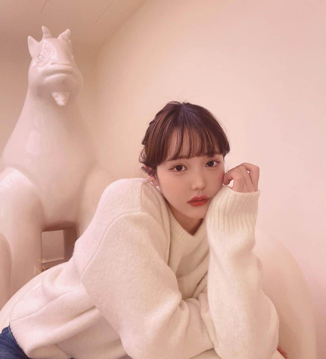 木村りかこのインスタグラム：「可愛すぎるクロワッサン屋さん…♡🥐🥐 シャインマスカット美味しかった🤤」