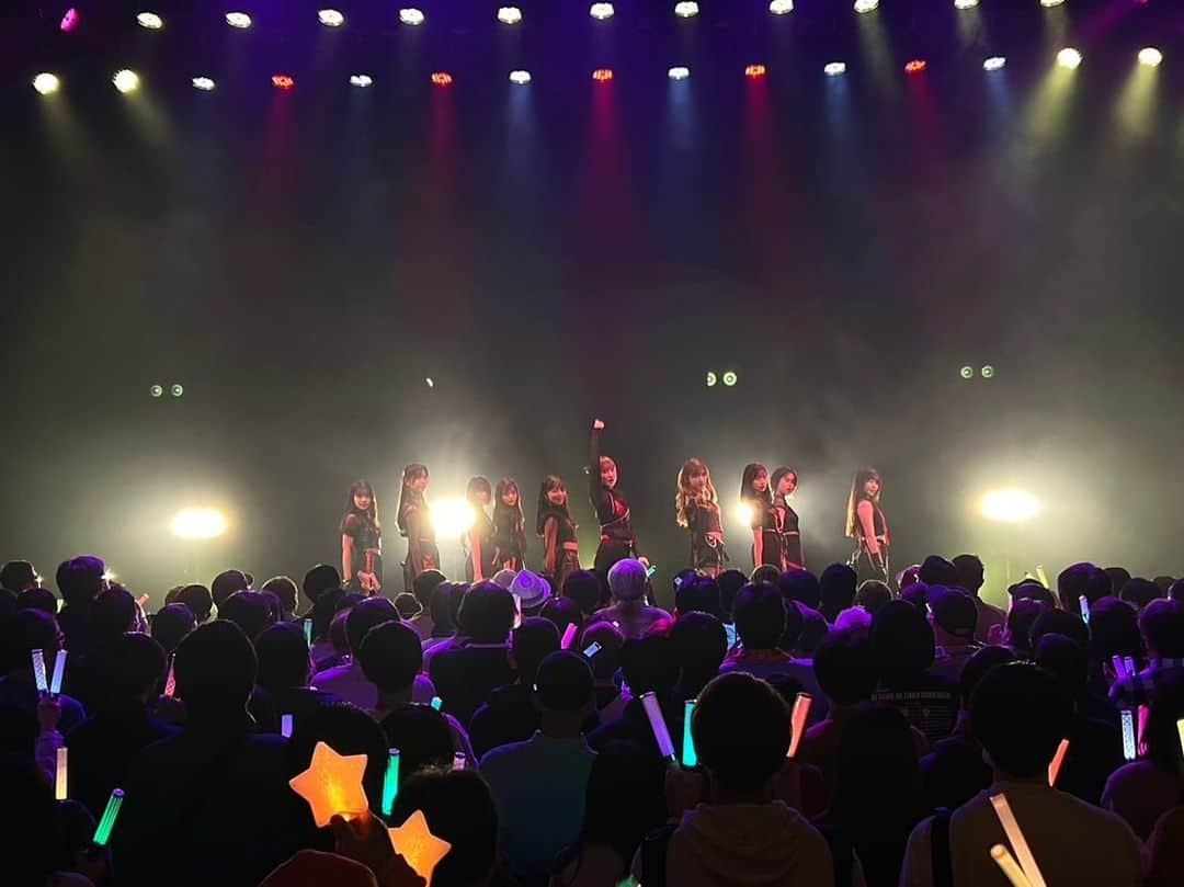 ANGERMEさんのインスタグラム写真 - (ANGERMEInstagram)「. 神田明神ホール ミニライブ&お見送り会 ありがとうございました🫶  RED LINE / ライフ イズ ビューティフル！ 12月13日発売です！  #アンジュルム #ANGERME」12月4日 21時44分 - angerme_official