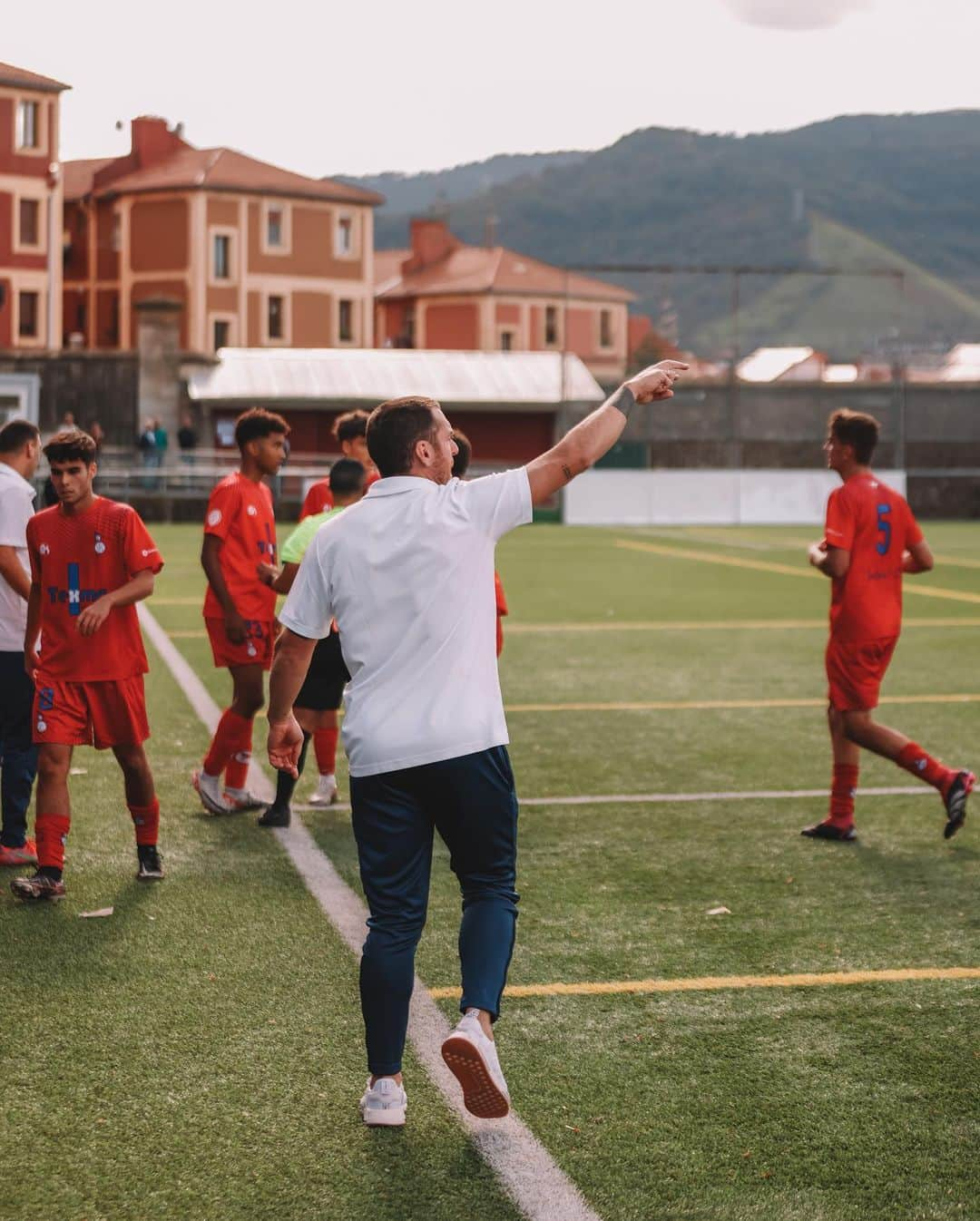 イバイ・ゴメスさんのインスタグラム写真 - (イバイ・ゴメスInstagram)「⚽️ Jornada 13: Gazte Berriak 0-2 @santutxu.fc  • ¡Da gusto veros competir! La ilusión intacta 🧠 ZORIONAK! 👏🏼」12月4日 22時21分 - ibaigomez