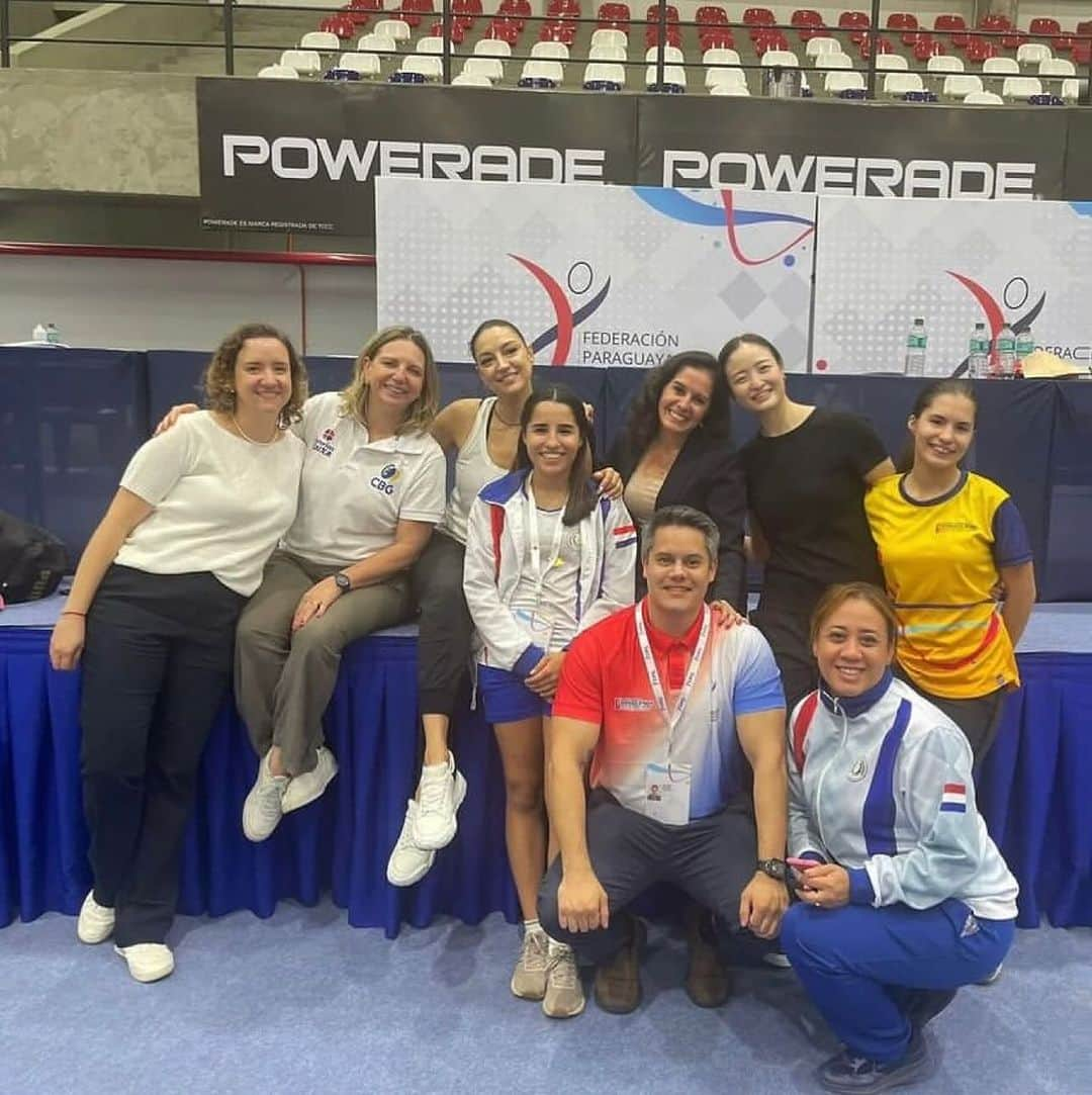 皆川夏穂のインスタグラム：「⁡ Master Class in South american championship🇵🇾 ⁡ I'm really grateful for this opportunity🙏 We received a lot of positive energy from the South American gymnasts❤️ ⁡ We love rhythmic gymnastics🫶🫶  #rhythmicgymnastics  #paraguay#asuncion#southamerica #kindness#heartful」