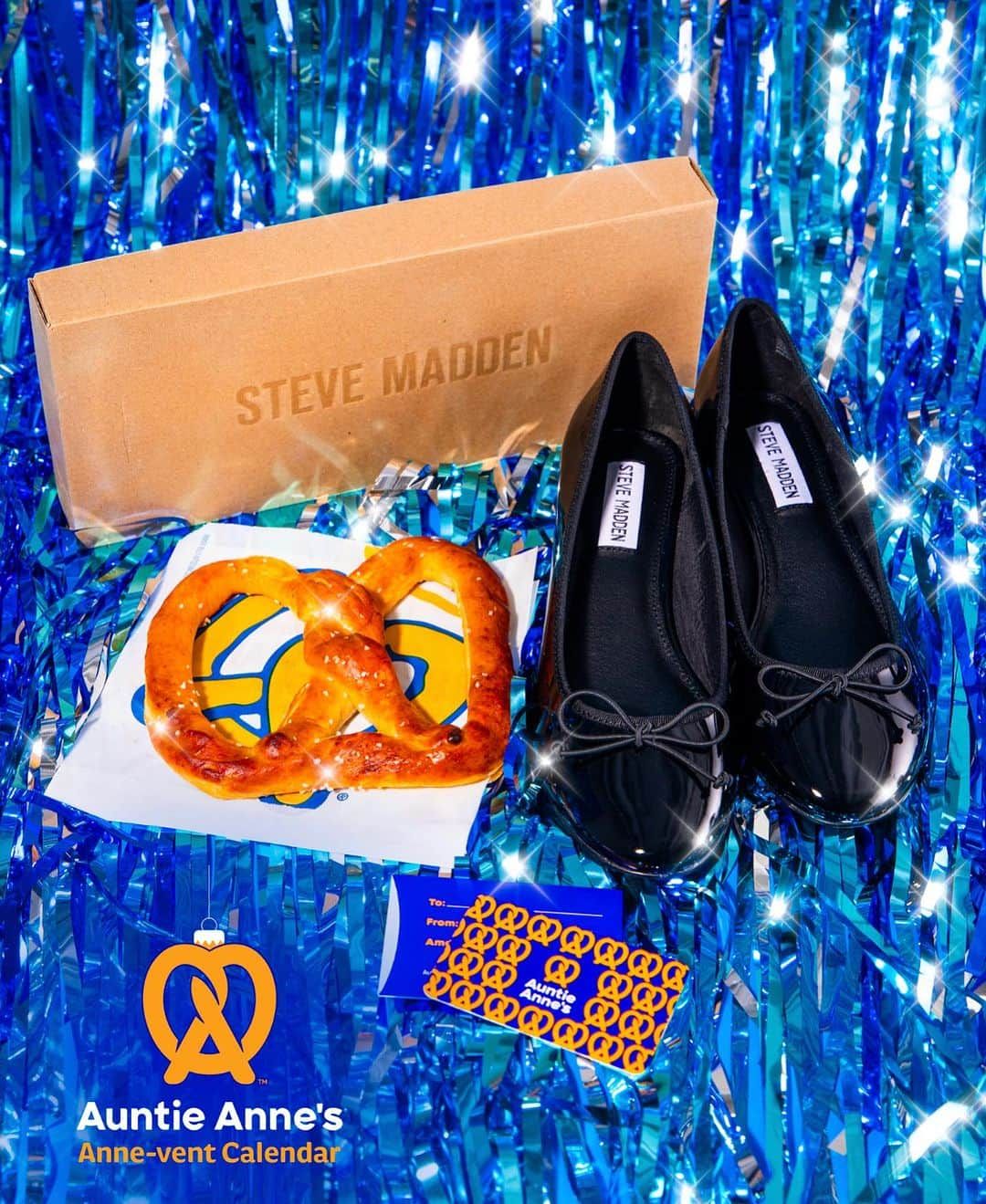 アンティ・アンズのインスタグラム：「🛍️ GIVEAWAY 🛍️   The perfect pair doesn't exis-...👠🥨  We're giving one winner a $200 Steve Madden gift card and a $100 Auntie Anne's gift card.  Want to win? 1. Like this post 2. Follow @AuntieAnnesPretzels and @SteveMadden 3. Tag a friend in the comments (more tags = more entries!)  NO PURCHASE NECESSARY. Open to legal residents of the 50 U.S. & D.C., 13 years of age or older. Minors must have parental consent. Promotion Period: 12/1/23 at 09:00 am ET – 12/12/23 at 9:00 am ET. To enter you must have a free Instagram account during the Promotion Period. See the Official Rules https://bit.ly/Annevent23 for additional eligibility restrictions, how to enter, prize descriptions/restrictions, odds, entry periods and complete details. Sponsor: Auntie Anne's Franchisor SPV LLC.」