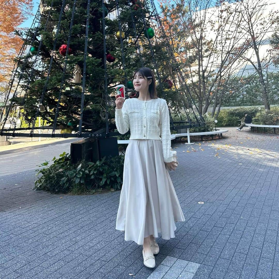 AnMILLEさんのインスタグラム写真 - (AnMILLEInstagram)「Án MILLE Holiday🎄♡ ㅤㅤㅤㅤㅤㅤㅤㅤㅤㅤㅤㅤㅤ \ new item / #シアーロングフレアSK ¥9,800 ㅤㅤㅤㅤㅤㅤㅤㅤㅤㅤㅤㅤㅤ @haruuuu_227 160cm ㅤㅤㅤㅤㅤㅤㅤㅤㅤㅤㅤㅤㅤ #アンミール #anmille」12月5日 9時03分 - anmille.official