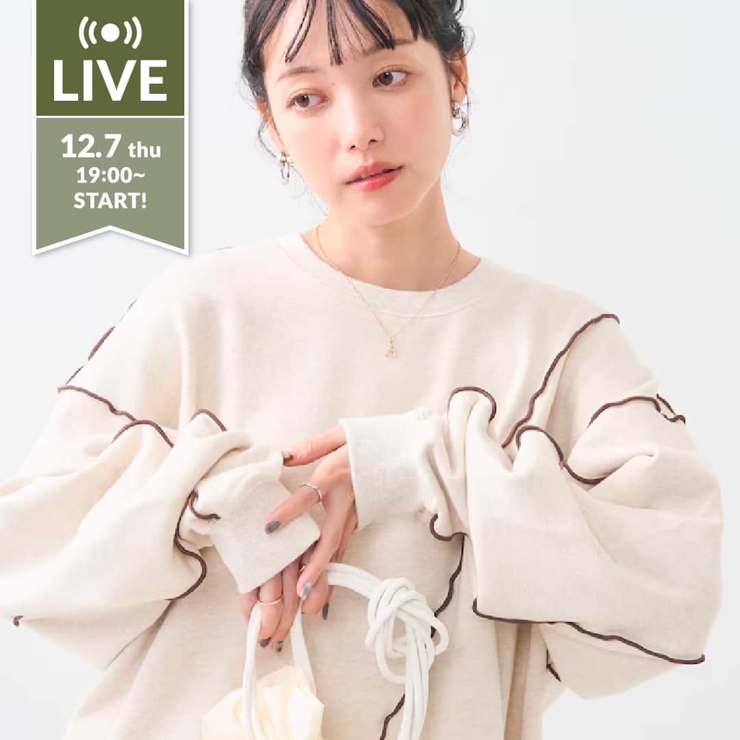 フリークスストアさんのインスタグラム写真 - (フリークスストアInstagram)「LIVE【会員優待セールでみんなが狙っているお気に入り登録数TOP5】  12月7日(木)19時スタート！ 店内&オンラインストアの対象商品が、お買い求めやすくなる会員優待セールを開催！ そこでみんなが狙っている、お気に入り数の高い人気アイテムをメンズレディース合わせてご紹介！ 商品に関する質問や、スタイリングのお悩みがあれば配信中にお答えさせていただきます！ ライブコマースで動画を見ながらショッピングをお楽しみください♪  ▶︎TOPページ( @freaksstore_official )のURLからNewsをご覧ください。  #daytonalive #デイトナライブ」12月5日 10時02分 - freaksstore_official