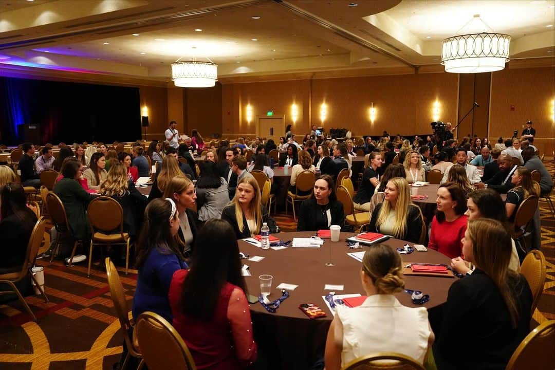 MLBのインスタグラム：「This weekend in Nashville we celebrated five years since the inception of Take The Field.  Take The Field is an event hosted annually during MLB Winter Meetings aimed at women in baseball to provide opportunity and a platform for growth and professional skills development both in and outside of baseball.」