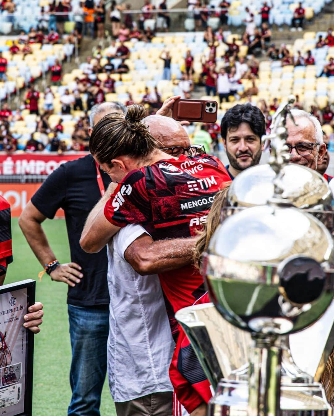 フィリペ・ルイスさんのインスタグラム写真 - (フィリペ・ルイスInstagram)「Nem nos meus melhores sonhos. FLAMENGO. Obrigado NAÇÃO.   📸: @cristianoandujar @marcelocortes_」12月5日 2時38分 - filipeluis