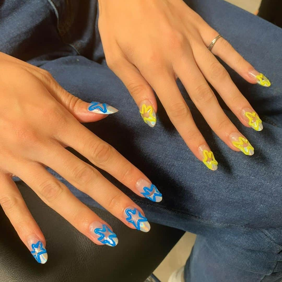 Mei Kawajiriさんのインスタグラム写真 - (Mei KawajiriInstagram)「⭐️nails for 💅@mschf x @lanarhoades 👟 / assistant @yoko_nails_nyc」12月5日 2時38分 - nailsbymei