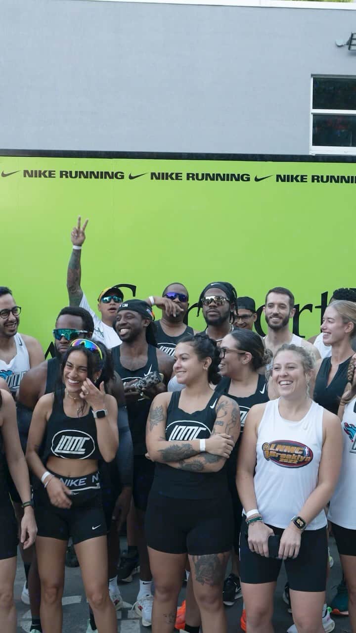 The Run Dept.のインスタグラム：「When the run community becomes family. 🤝  Inspired by crews from around the world, @latenightmenucrew sets out to highlight style, individuality, and confidence while urbanizing running. In Miami, they built a community that support each other like family.」