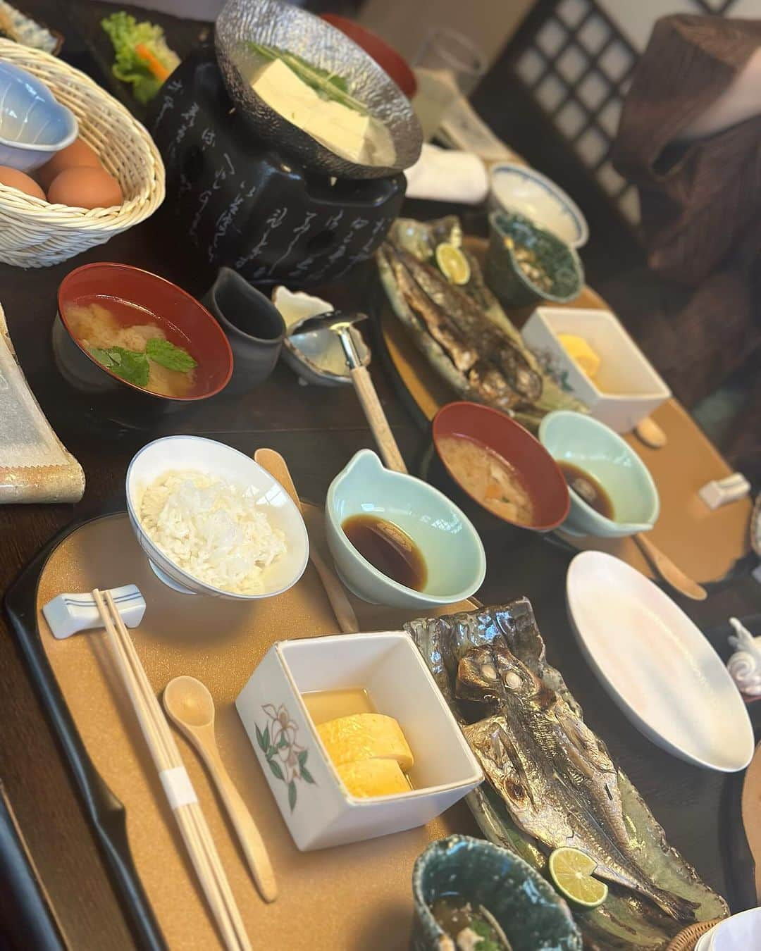 西村麻衣さんのインスタグラム写真 - (西村麻衣Instagram)「旅館のご飯🍚て最高😃」12月5日 4時35分 - maikey1006