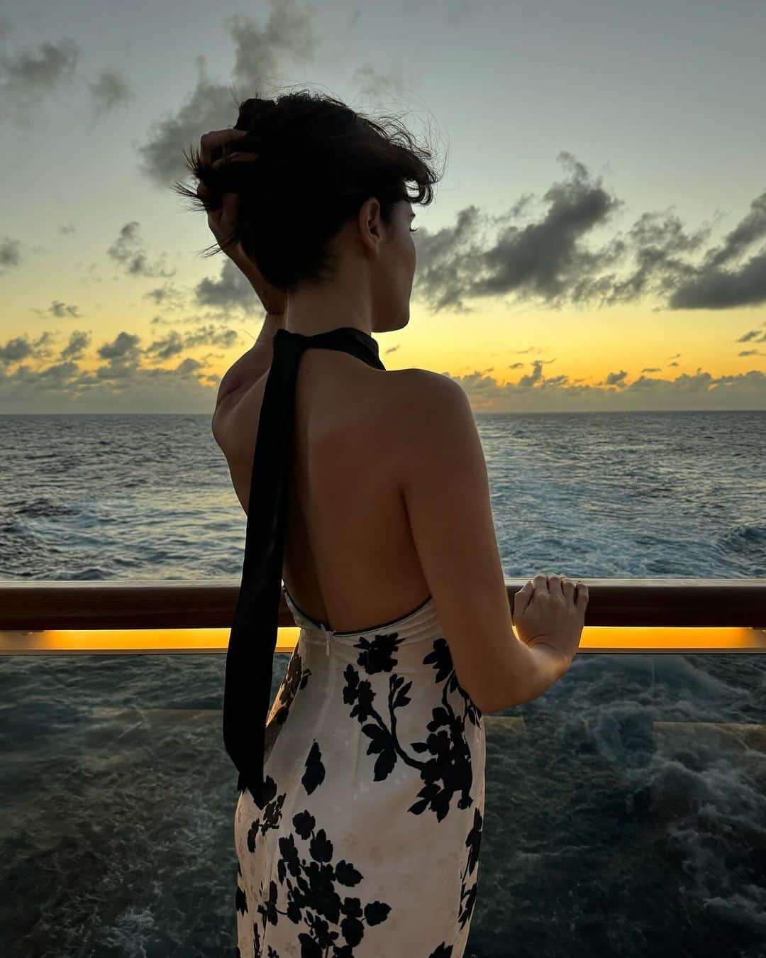 ガラ・ゴンザレスさんのインスタグラム写真 - (ガラ・ゴンザレスInstagram)「Second stop of the journey: #martinique 🏝️」12月5日 5時02分 - galagonzalez