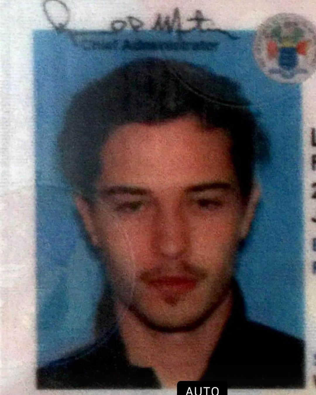 フランシスコ･ラチョースキーさんのインスタグラム写真 - (フランシスコ･ラチョースキーInstagram)「Driver license mugshot! Which one?」12月5日 10時28分 - chico_lachowski