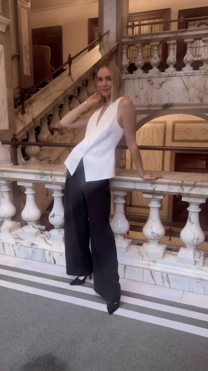 River Islandのインスタグラム：「Okay @themumlife_styled, you’ve convinced us: you’re the best dressed at EVERY party.  #ImWearingRI #Linkinbio to shop  White longline waistcoat - 903461 Cream shawl collar tux blazer - 901496 Cream straight tux trousers - 902662 Black feather cuff shirt - 904056 Black satin feather trim trousers - 904781 Black diamante shoes - 750921 Black velvet lace dress - 904495 Black over the knee boots - 901640 Black diamante bag - 901271 Black velvet sequin jumpsuit - 904036 Black velvet sparkle blazer - 901915」