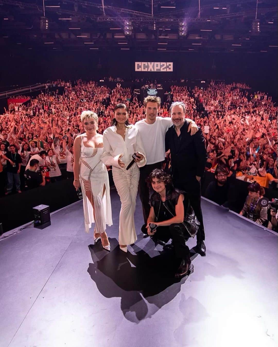 Just Jaredのインスタグラム：「Zendaya, Timothee Chalamet, Florence Pugh and Austin Butler promote their latest film  Dune: Part Two  at the CCXP 2023 convention held in in São Paulo, Brazil. Z in Schiaparelli, Timothee in Celine, Florence in Di Petsa, and Austin in Courreges. #Zendaya #TimotheeChalamet #FlorencePugh #AustinButler Photos: WB」