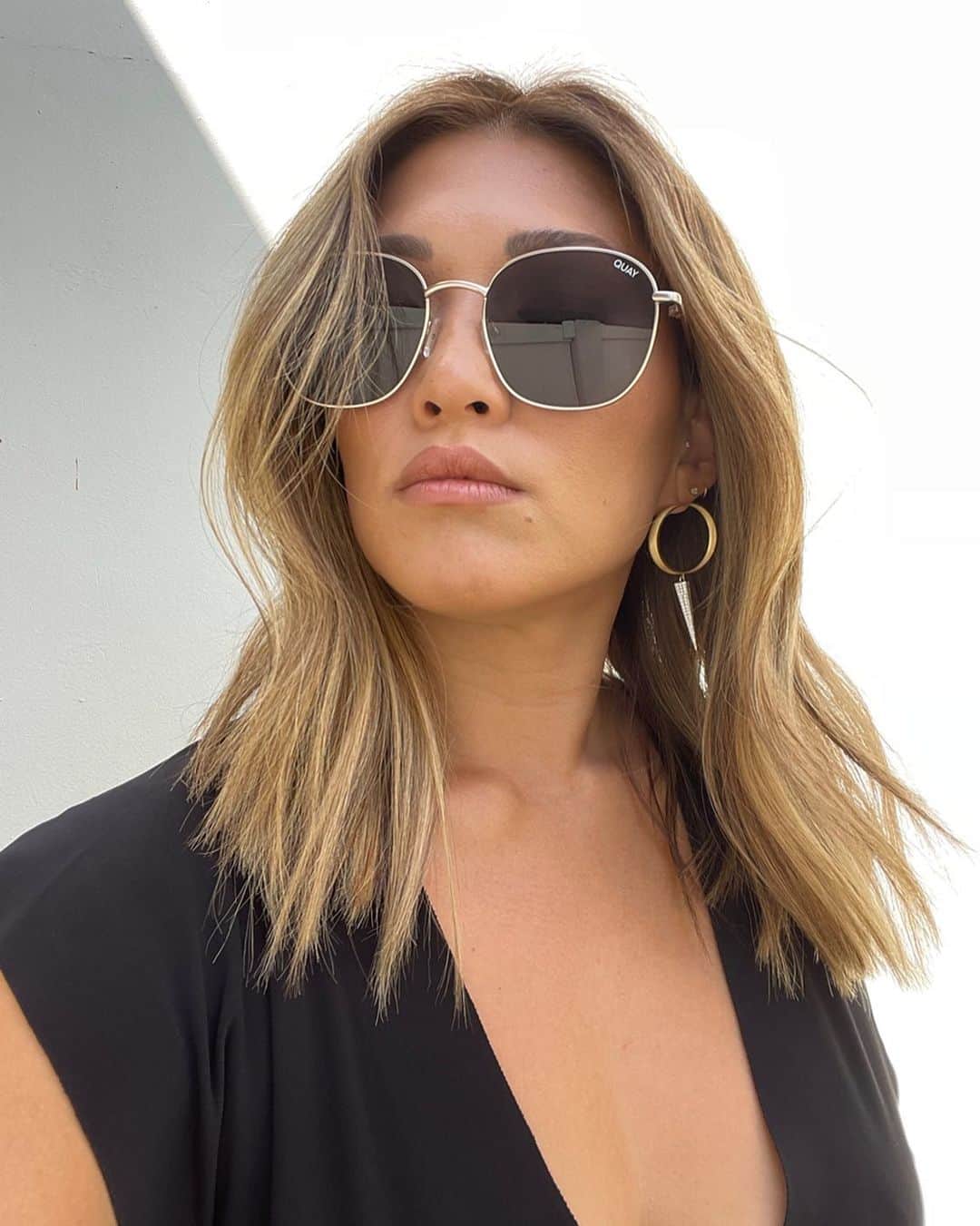 ジェナ・アウシュコウィッツのインスタグラム：「I can’t find these sunglasses anywhere. #thelostsunglasses」
