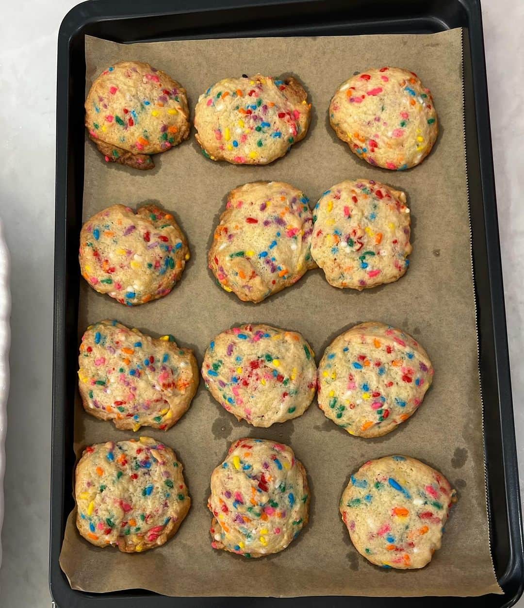 メリッサ・ゴーガさんのインスタグラム写真 - (メリッサ・ゴーガInstagram)「Happy #NationalCookieDay!!! I made the best kind😘Sprinkle cookies! I’ve teamed up with @shopritestores to give you the best recipe! Head to the link in my stories for the full recipe, and to watch me make them!! I'm officially a baker 👩🏻‍🍳 #ShopRiteHolidayBaking #BowlandBasket #sponsored」12月5日 8時20分 - melissagorga