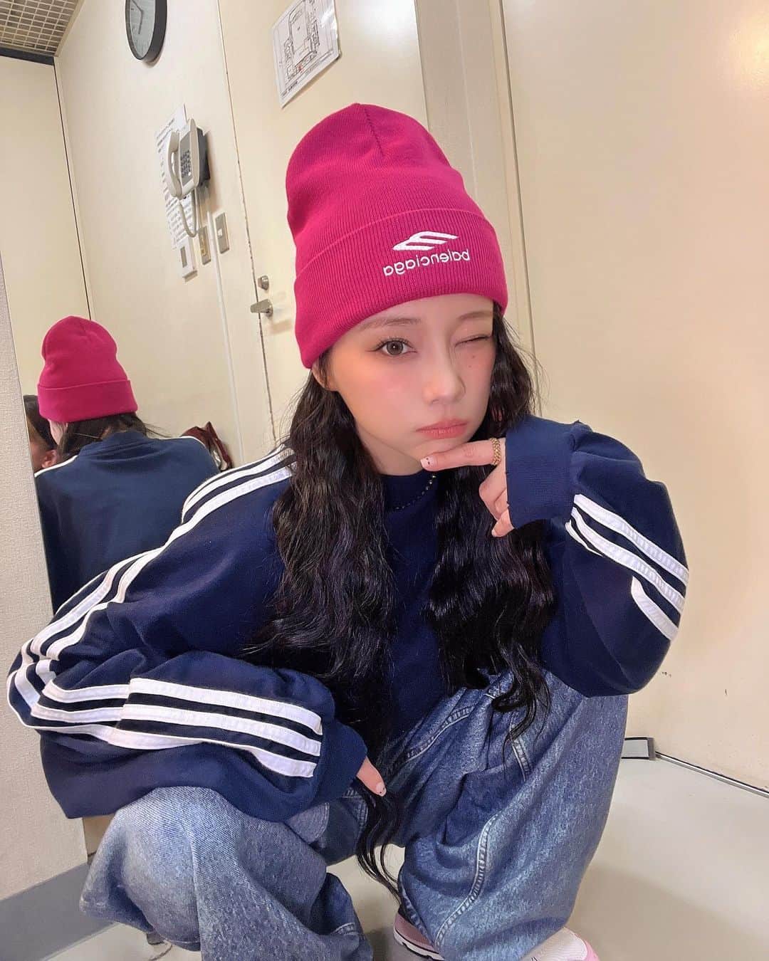 重盛さと美さんのインスタグラム写真 - (重盛さと美Instagram)「💞💞💞💙💙💙💞💞💞 💙💙💙💞💞💞💙💙🩷  全身 @balenciaga 🥴💙💞💞」12月5日 19時40分 - satomi_shigemori