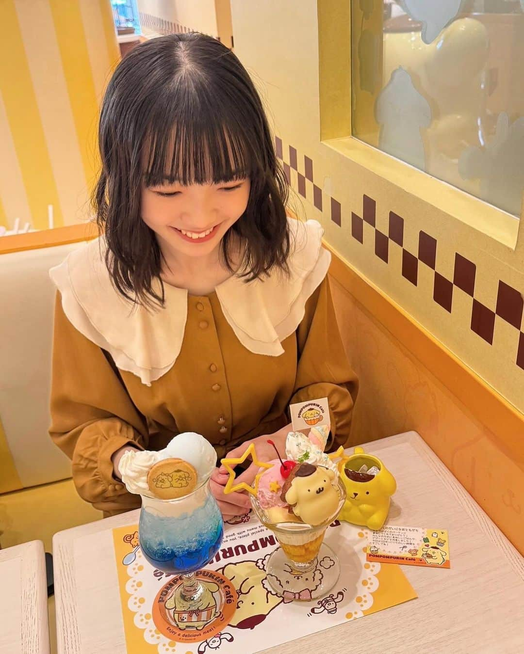 山﨑愛生さんのインスタグラム写真 - (山﨑愛生Instagram)「. 生田衣梨奈さんと一緒に、 ポムポムプリンカフェに行きました🍮 可愛くて美味しくて最高でした😋  えりちゃんさん、楽しかったです♪♪ ありがとございました🫶  @erina_ikuta.official  #生田衣梨奈 さん #えりぽんかわいい #えりぽん   📷 ♡撮っていただいた写真✨ ♡甘いものが大好きなのです💕 ♡プリクラも撮りました🥰  #ポムポムプリン #ポムポムプリンカフェ  #ポムポムプリンカフェ原宿 #サンリオ  #モーニング娘 #モーニング娘23  #morningmusume23  #山﨑愛生 #パンダさんパワー」12月5日 18時59分 - mei_yamazaki.official