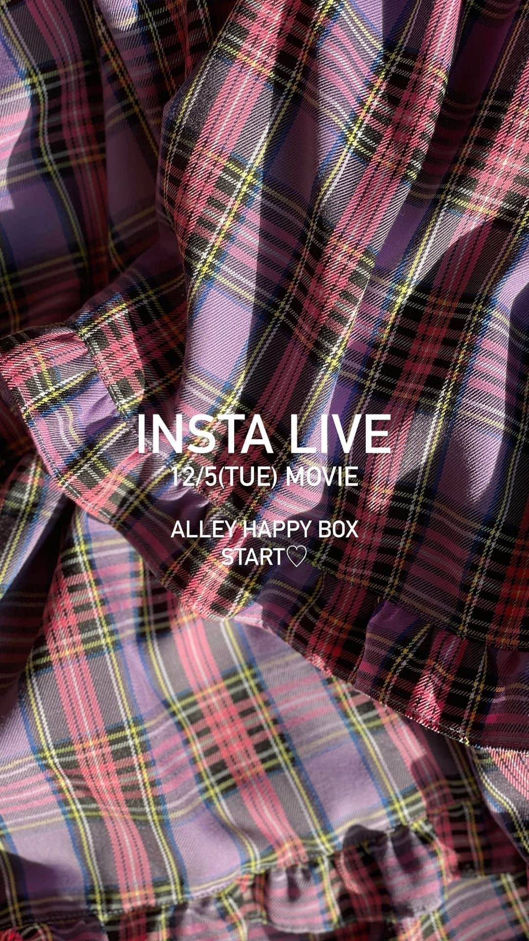 w closetのインスタグラム：「Alley merry X'mas HAPPY BOXついに発売！ 待望の @alleybywcloset 最新作もご紹介♡  《staff》  @hanai_chi7997   詳細はプロフィールURLからチェック☑︎ → @wclosetwearsinc __________________  #wcloset#wclo_snap#ダブクロ#ダブルクローゼット#トレンドアイテム#カラーコーディネート#冬ファッション#冬コーディネート#コーディネート#冬コーデ#カジュアルコーデ#カラーコーデ#トレンドコーデ#大人カジュアルコーデ#ワンピース #ワンピースコーデ#キャミワンピ#キャミワンピース#冬ワンピ#冬ワンピース#低身長コーデ#ワンピ#パープルコーデ#クリスマス#クリスマスコーデ#Alleybywcloset#アリーバイダブルクローゼット#チェックワンピ#チェックワンピース#ニット」