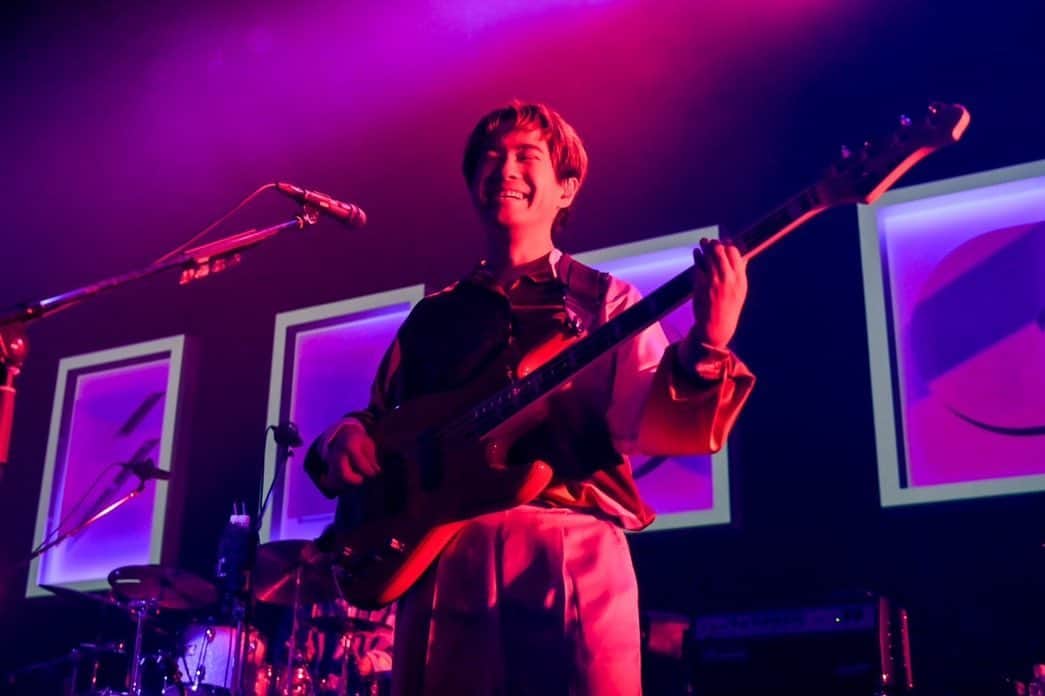 三原康司さんのインスタグラム写真 - (三原康司Instagram)「12/3(日) 福岡 Zepp Fukuoka FREDERHYTHM TOUR 2023-2024 " WELL 噛 ONE “  📷 by @masafuji93   最後だけ飛行機から見えた富士山 📷 by 三原康司」12月5日 11時44分 - miharakoji