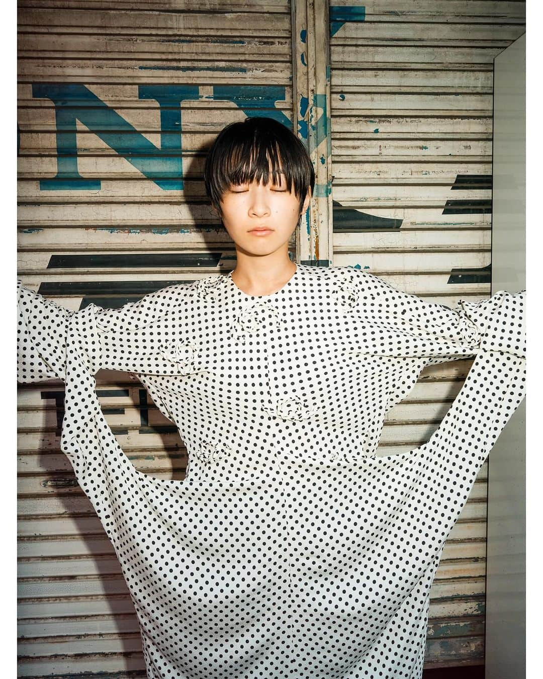 蓮井元彦さんのインスタグラム写真 - (蓮井元彦Instagram)「Odyssey in @theforumist staring @___rukaishikawa  styled by @_yosuke_shoji_  hair & makeup @misatoawaji  special thanks @flotsambooks  - Get ready to immerse yourself in a tale where fashion becomes a form of self-discovery, a narrative where the resonance of the soul leaves an indelible mark on the world of style. Welcome to a realm where substance and styling intersect, creating a symphony that resonates far beyond the surface, inviting you to ponder the profound connection between personal style and a philosophy that champions substance over extravagance. - 1,2 & 4) Denim Vest by Dior Homme by Hedi Slimane. Skirt by YUEQI QI. Sandals by Purpred. 3 & 8) Dress by PERMINUTE. Shoes by CAMPERLAB. 5 & 9) Dress by YUEQI QI. Spangle Dress by 1017 ALYX 9SM. Shoes by Purpred. 6) Vintage Nylon Jacket by NIKE. Dress, Skirt, and Pants by JICHOI®. Boots by YUEQI QI. 7) Top by NUMBER (N)INE by Takahiro Miyashita. Boots by CAMPER. Bracelet by LIMI Feu. Watch by G-SHOCK.」12月5日 11時59分 - motohiko_hasui