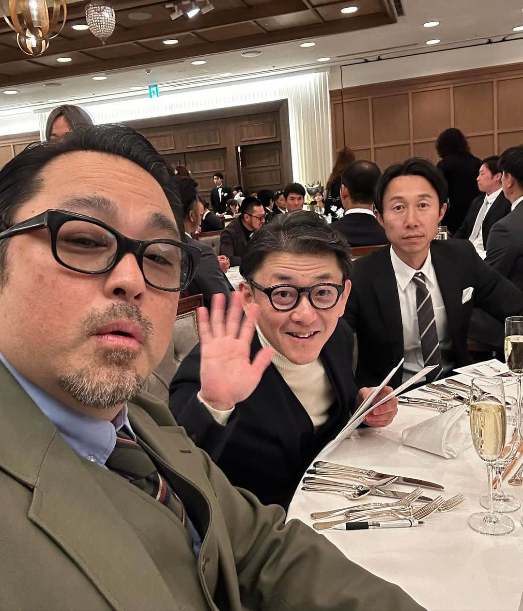 マッコイ斉藤さんのインスタグラム写真 - (マッコイ斉藤Instagram)「今日は結婚式です。」12月5日 12時20分 - maccoi_saito