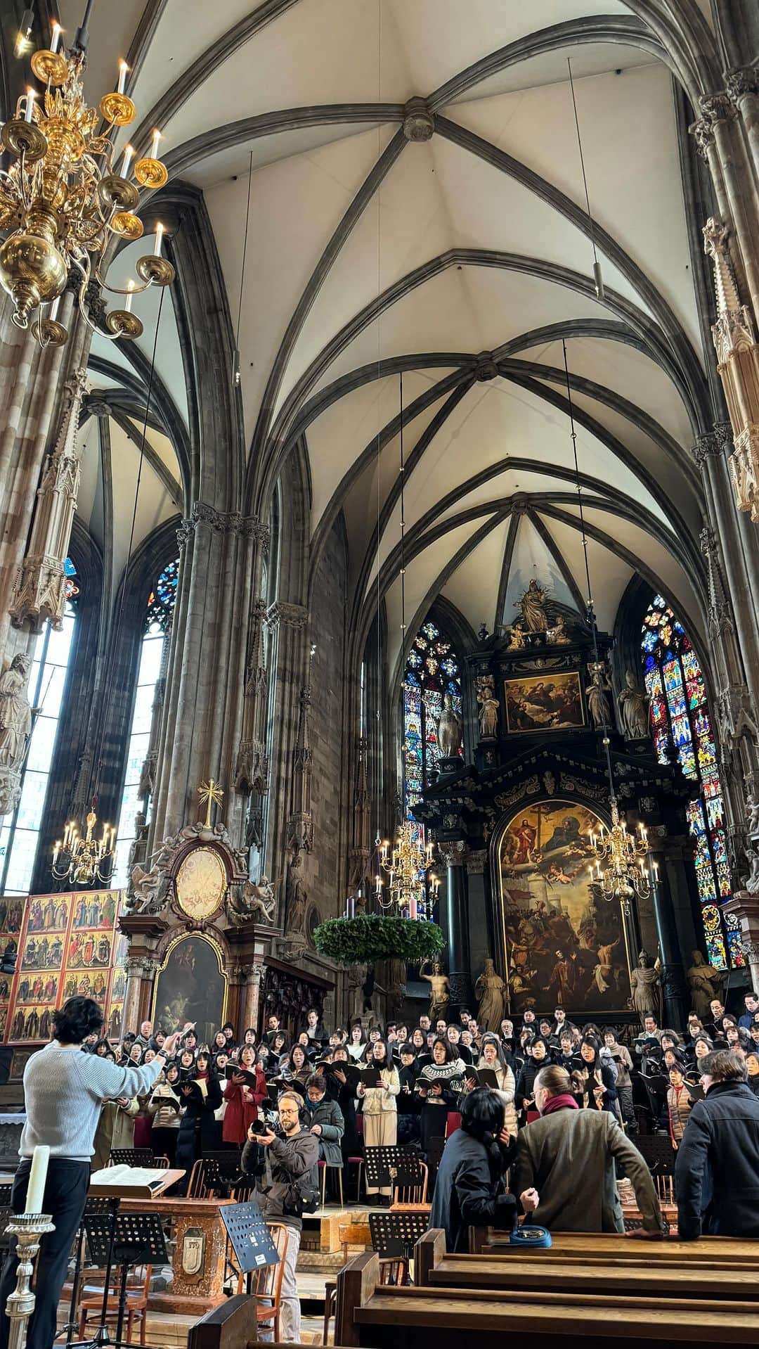 反田恭平のインスタグラム：「First Rehearsal with orchestra & chorus Mozart / Requiem K.626  #experience #stephansdom」