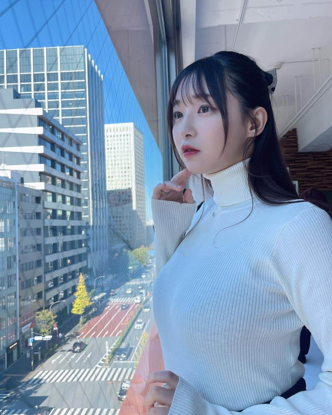 我妻ゆりかさんのインスタグラム写真 - (我妻ゆりかInstagram)「おはようー！💓☀️ 今日はある撮影にきてるよー！📸 報告お楽しみにー！  #グラビア#グラビアアイドル #アイドル」12月5日 12時24分 - wagatsuma_yurika