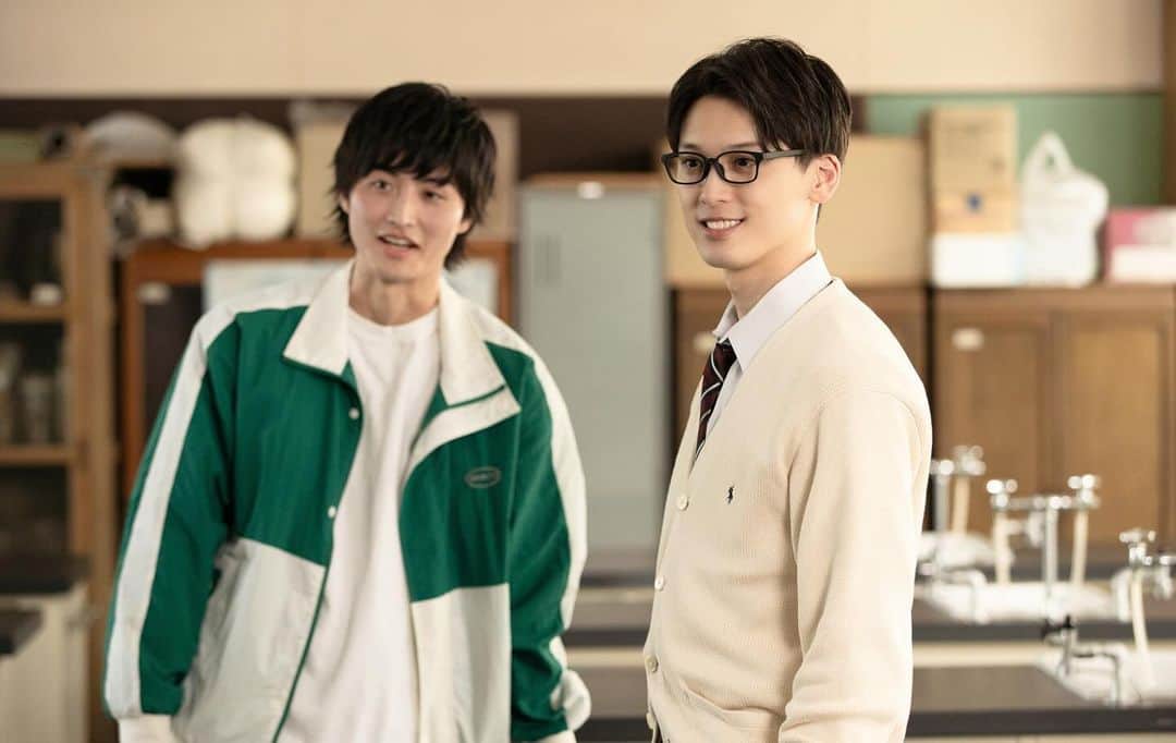 松本大輝さんのインスタグラム写真 - (松本大輝Instagram)「. ドラマ「佐原先生と土岐くん」　第1話 放送スタートしました 実はこのシーンが僕の初日の撮影でした🤓  TVerで見逃し配信があります ぜひご覧ください！！  #さはとき #佐原先生と土岐くん #藤堂慎治」12月5日 13時44分 - hiroki_matsumoto_official