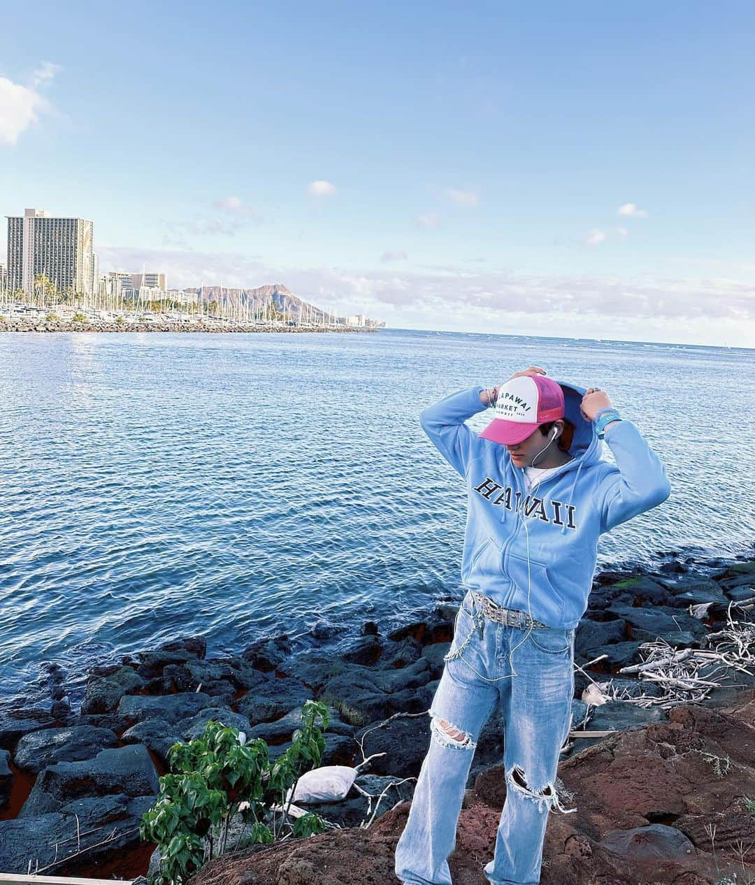 蓮池虎太郎さんのインスタグラム写真 - (蓮池虎太郎Instagram)「Trip 🌎✈️✨️ ・ ・ #hawaii #fashion #lanikai #beach」12月5日 14時06分 - official_kotaro2004