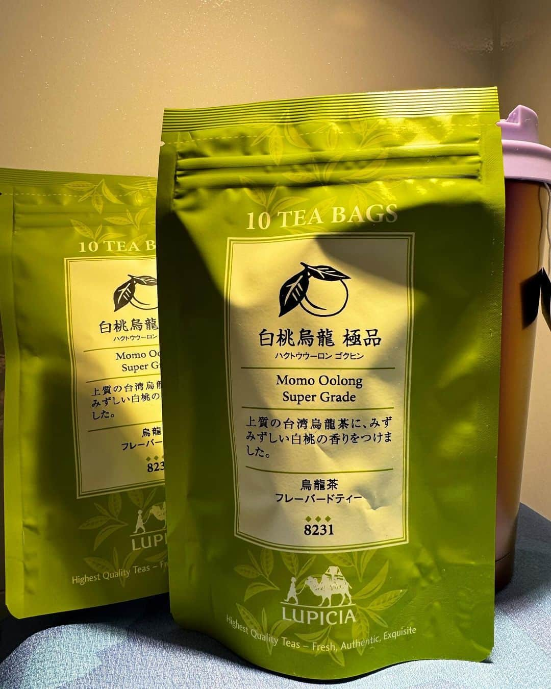 荒川静香のインスタグラム：「Oolong tea✖️Peach🍑  Love it🥰」