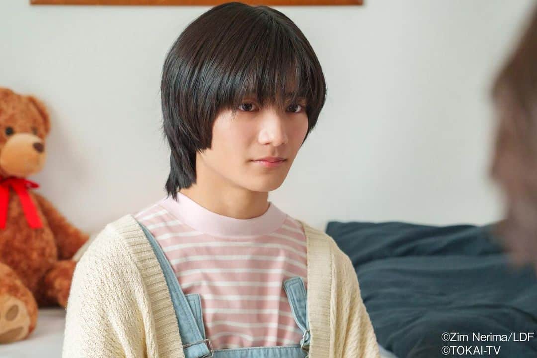 城桧吏さんのインスタグラム写真 - (城桧吏Instagram)「みなさんご無沙汰してます！ 気づけば前の投稿から二ヶ月空いてしまいました。 あっという間でした😭  今日は新しいお知らせがあります！ 来年１月から放送される土ドラ「おっさんのパンツがなんだっていいじゃないか！」に沖田翔(カケル)役で出演します！  人のために無理をしてまで自分を変える事はない、どんな自分でも自信を持っていい。という事など様々なメッセージがあるドラマです。  素敵な作品になるように、翔の心情と向き合いながら撮影していきます！  東海テレビ・フジテレビ系 2024年1月6日(土)23:40より放送開始です。 よろしくお願いします！  #PR #おっさんのパンツがなんだっていいじゃないか ！ #おっパン  #城桧吏  #kairi #jo」12月5日 21時00分 - kairi.jo_official